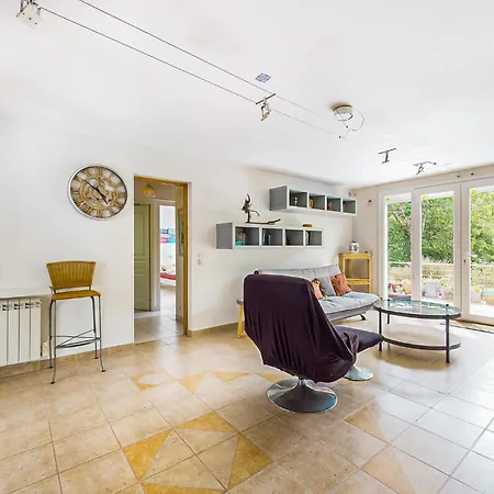Maison Dans Les Bois Hébergement de vacances